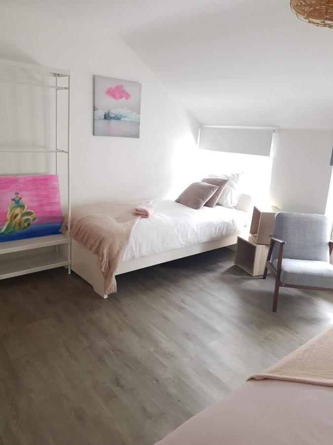 Liege Duplex 6P Pres Du Centre Ville Apartment Bagian luar foto